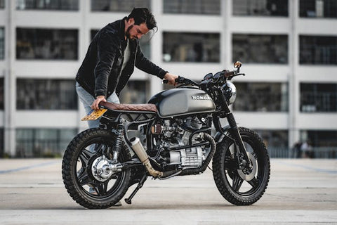 How to Build a Stylish Motorcycle Wardrobe by Shopping for Affordable Clothing Online